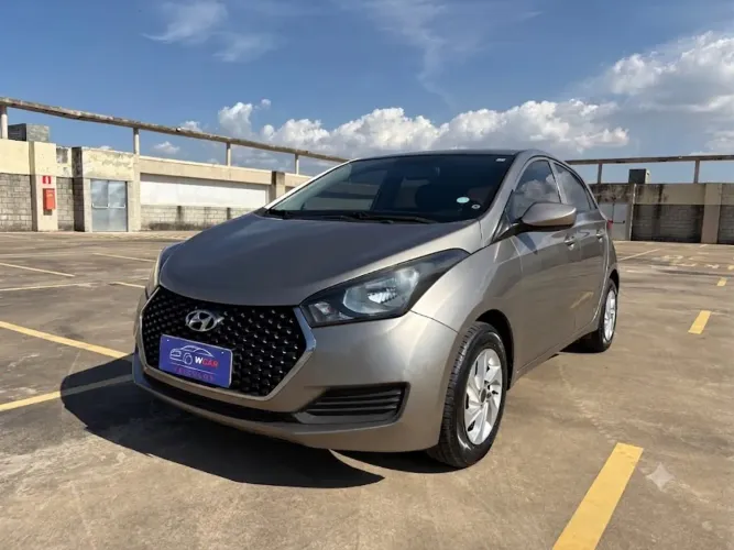 Hyundai HB20 Unique 1.0 Flex 12V Mec. 2019