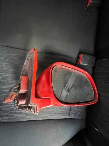 Retrovisor da Tracker