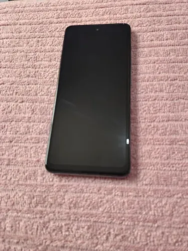 Celular em excelente estado