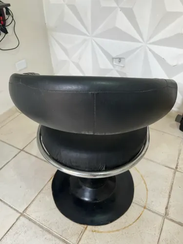 Vendo cadeira de barbeiro