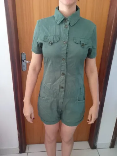 Macacão Verde oliva