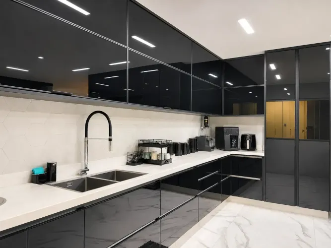 CASA AUTORAL DE ALTO PADRÃO À VENDA - SOLLARIUM RESIDENCE 6 | VALPARAÍSO DE GOIÁS