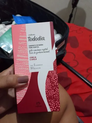Sabonete todo dia cereja e avelã