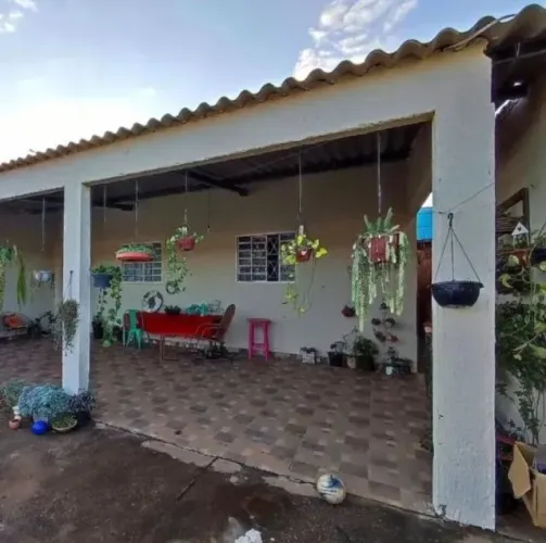 Casa a Venda em Araças