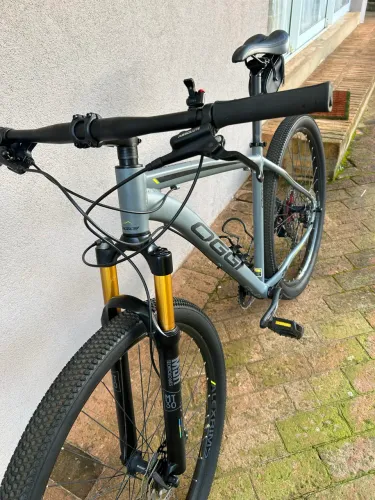 Bicicleta Oggi Hacker Sport Customizada