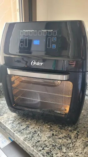 Air fryer/Fritadeira elétrica 3 em 1 Oster OFRT780 127v