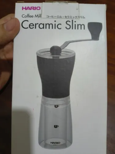Moedor de Café Manual Hario Ceramic Slim - MSS-1B