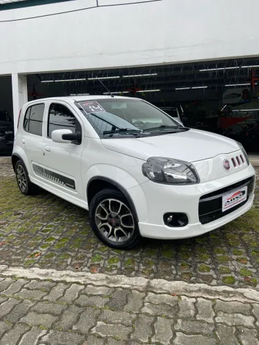 Fiat Uno Sporting 1.4 EVO Fire Flex 8V 4P 2014