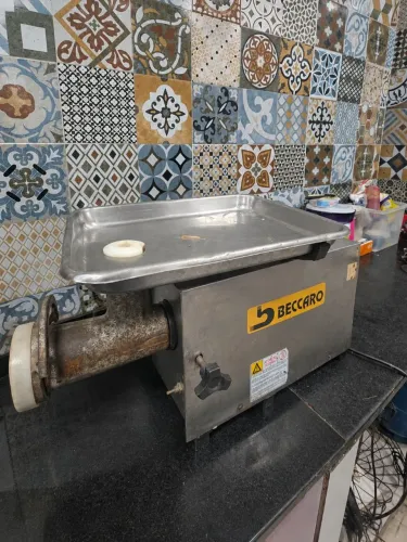 Moedor de Carne Industrial Beccaro Modelo 22