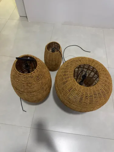 Lustre de teto de fibras naturais