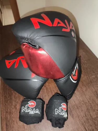 Luva de boxe/muay thai Naja