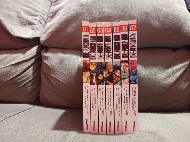 Kit 1-7 mangas one punch man