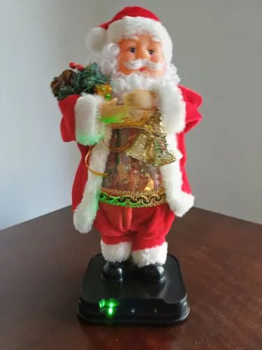 PAPAI NOEL MUSICAL - CANTA E DANÇA