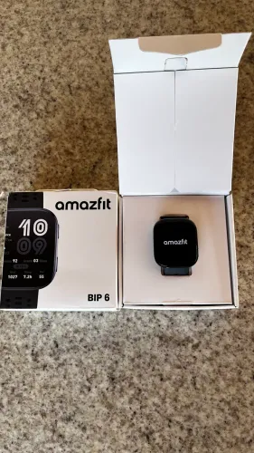 Amazfit Bip 6 Seminovo - Com Caixa Completa e Nota Fiscal