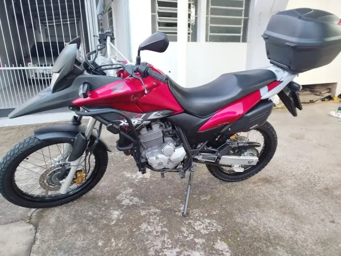 Honda XRE300 ABS
