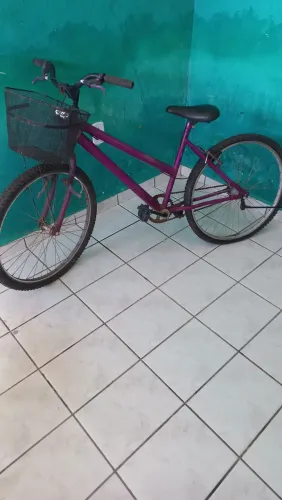 Vendo Bicicleta Feminina