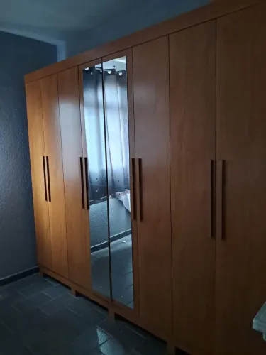 Cama Beliche Guarda roupa