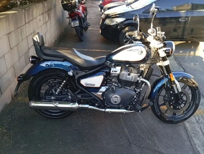 Super meteor 650 azul celestial