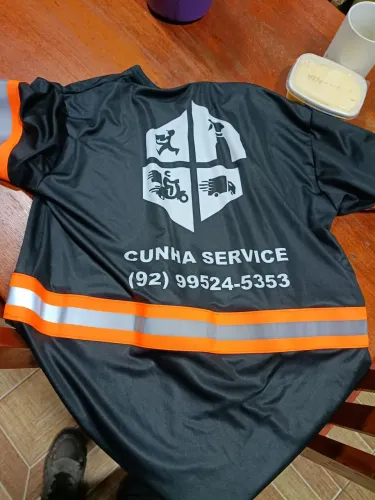 Vaga pra ajudante de carga e descarga,obs,que more na zona leste