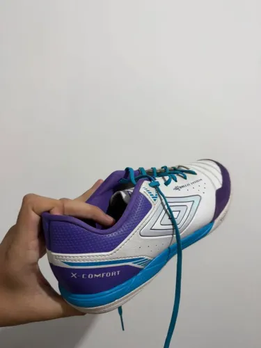 Chuteira umbro x-confort 44