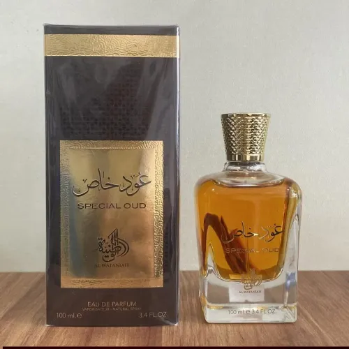 Special Oud de Al Wataniah é um perfume Compartilhável. 