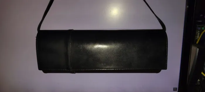 Bolsa / Pasta preta com fecho de imã