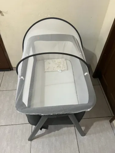 Berço Portátil / Berço Acoplável à Cama - Novo, Nunca Usado