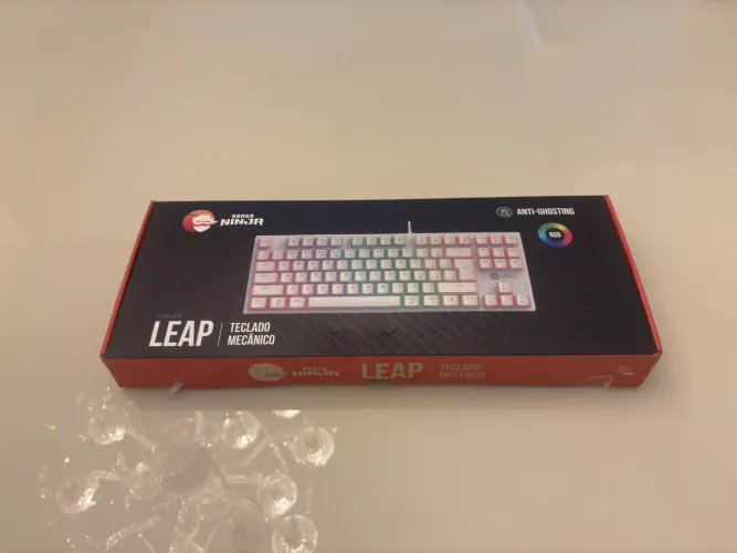 Teclado mecânico 60%