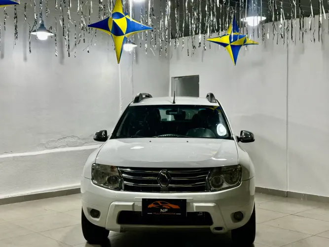 Renault Duster Dynamique 2.0 Hi-flex 16V Aut. 2014