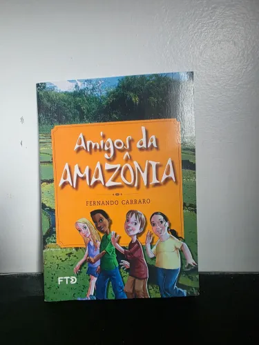 Vendo o livro amigos da Amazônia 