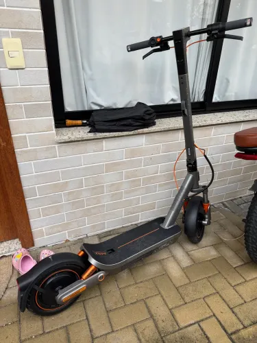 Patinete Xiaomi scooter 6 Max super nova
