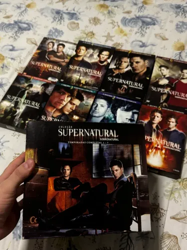 Box DVD supernatural (1-7temp)