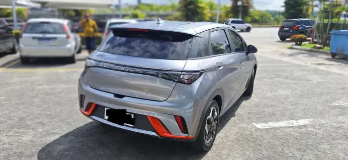 BYD Dolphin EV (Elétrico) 2025