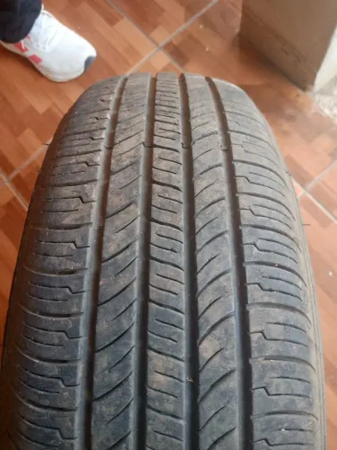 Vendo pneu