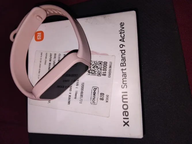 Xiaomi Smart Band 9 Active. Está novo. Retirada no Japiim