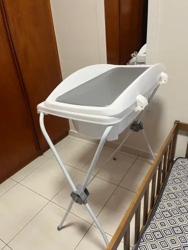 Banheira com suporte bebê 