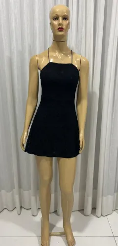 Vestidos semi novos