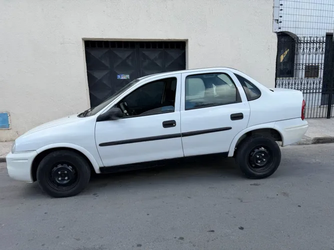 Chevrolet Corsa Sedan 1.0 MPFI 8V 71cv 4P 2004