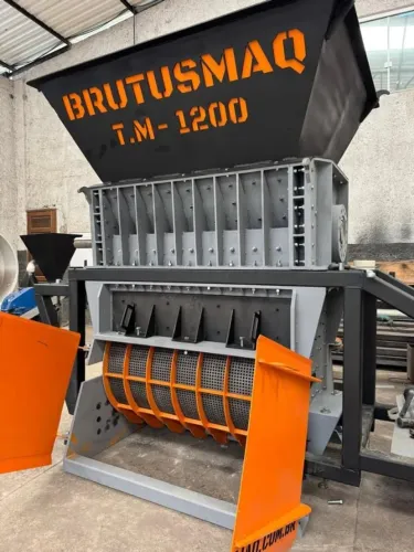  Triturador de madeira contaminada TM-1200