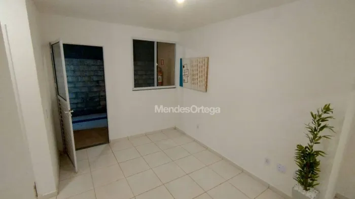 Apartamento com 2 dormitórios à venda, 53 m² por R$ 240.000,00 - Villa Bella de Votorantim