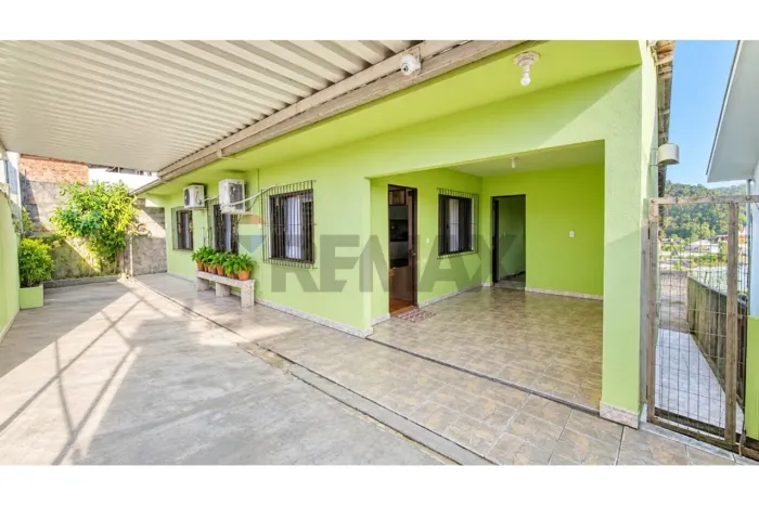 GRANDE OPORTUNIDADE PARA MORAR E INVESTIR EM BLUMENAU! - Casa à venda na Fortaleza Alta