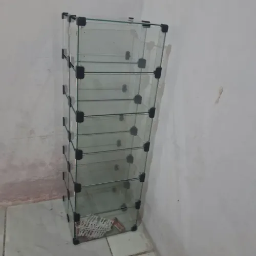 Vendo baleiro de 12 divisórias..