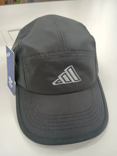 Boné Adidas 