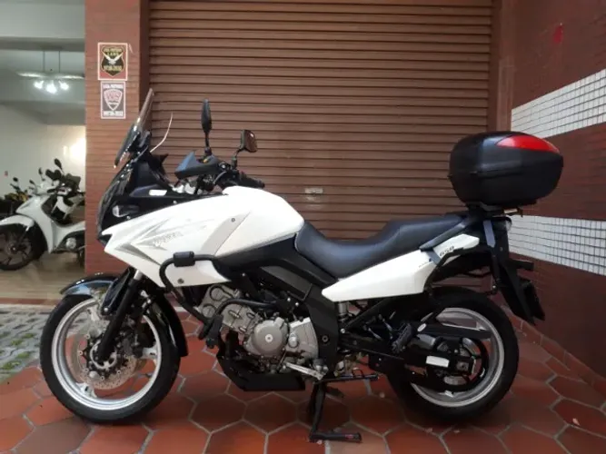 Suzuki DL 650 V Strom 2011. 