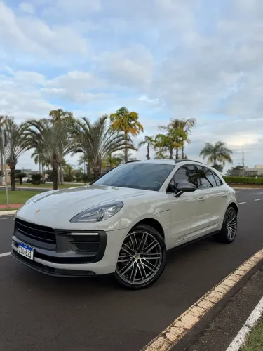 Porsche Macan T 2.0 Turbo 2024