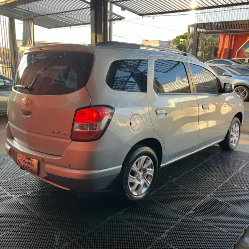 Chevrolet Spin LTZ 1.8 8V Econo.flex 5P Mec. 2013