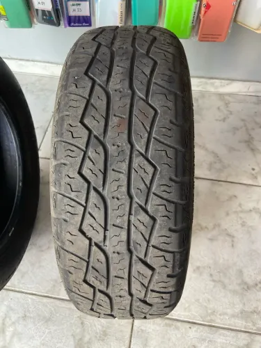 Pneu A/T 205/60 15 e o par 2 unidade