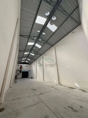 Galpão para alugar, 530 m² por R$ 10.172,10/mês - Olaria - Rio de Janeiro/RJ