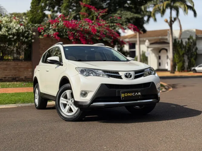 Toyota RAV4 2.0 4X4 16V Aut. 2014