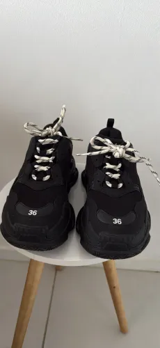 Sapatos balenciaga 